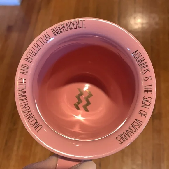 Aquarius Mug - Picture 2 of 5